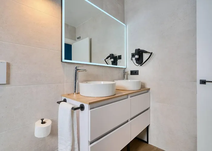 Viapol Homes דירה *